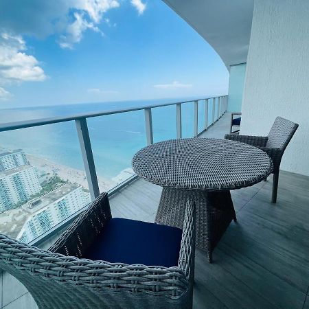 Stay At The Top With Amazing Views By Rent4Us Hollywood Exterior foto