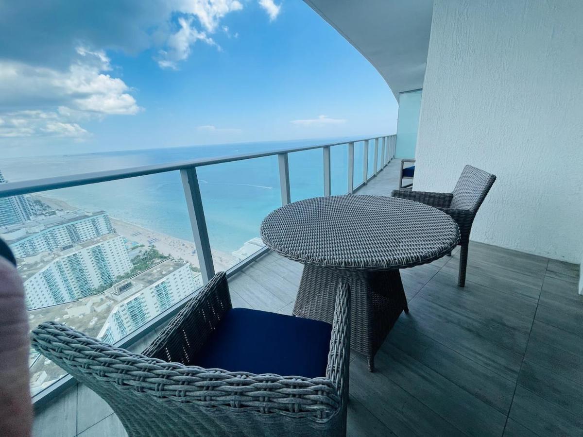 Stay At The Top With Amazing Views By Rent4Us Hollywood Exterior foto